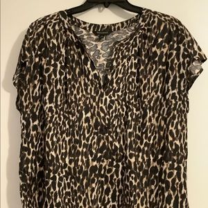 Banana Republic Cap-sleeved Animal Print Blouse Size L